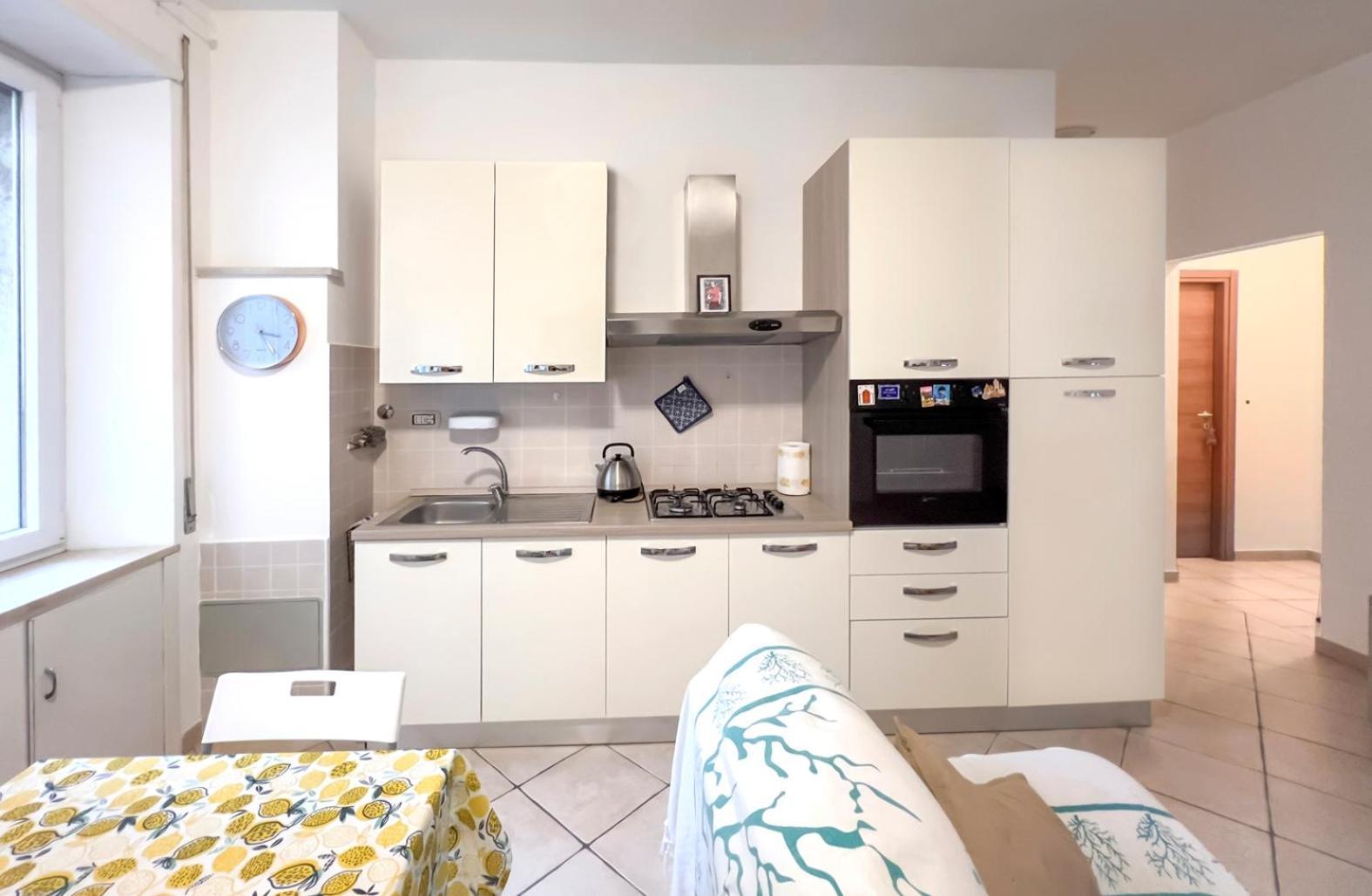 Apartment Spacious Near St Peter's Church