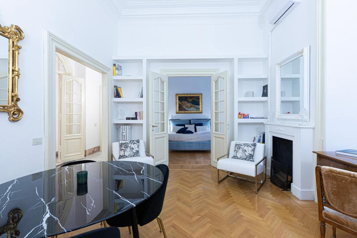Antonelli Place Rome