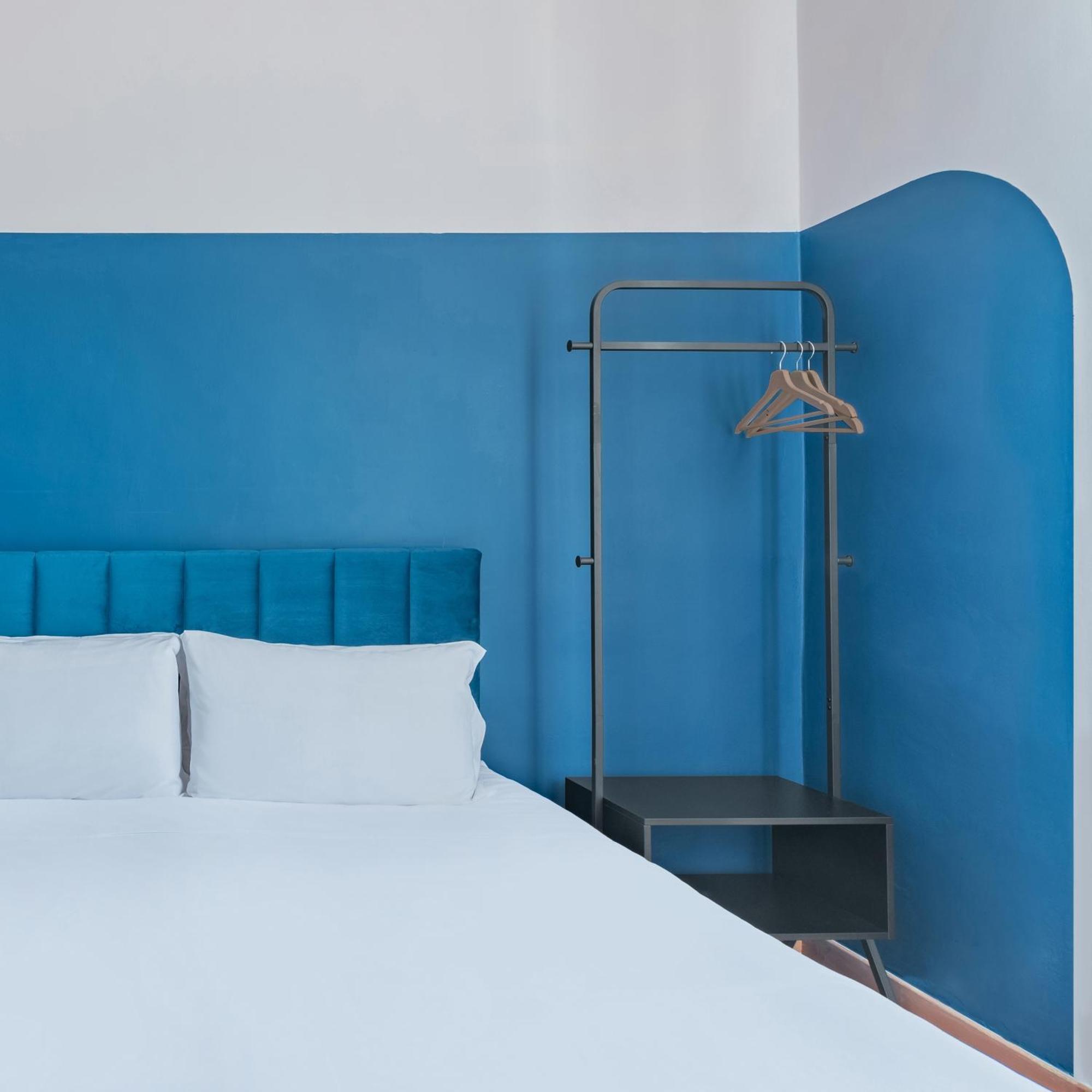 Hotel Infinito - Gruppo Blam