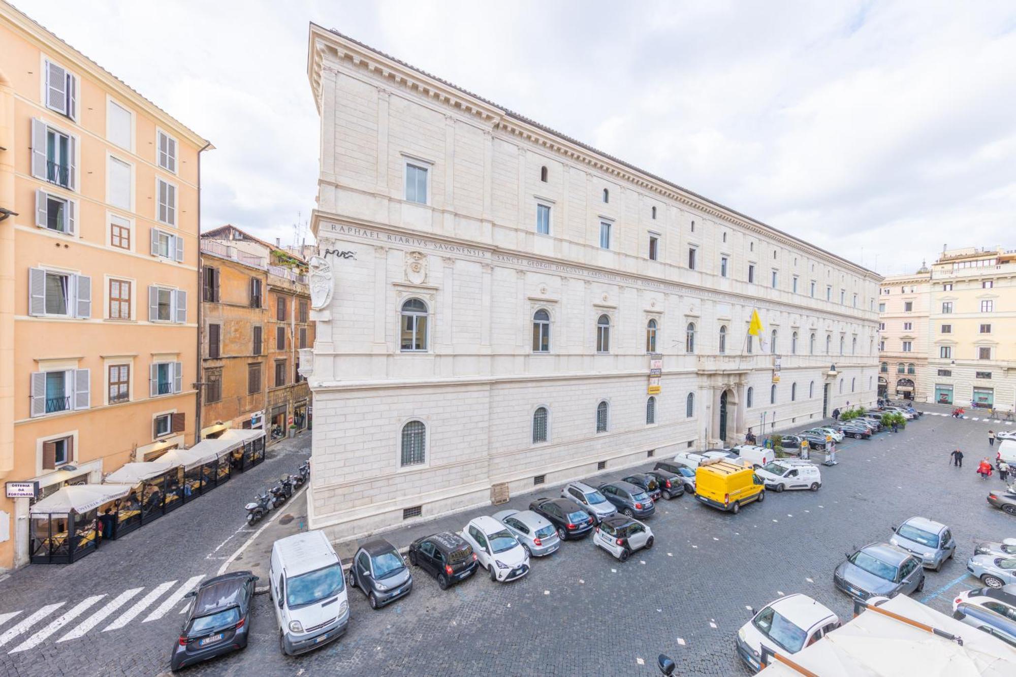 Ac21 - Palazzetto Campo De' Fiori * Rome