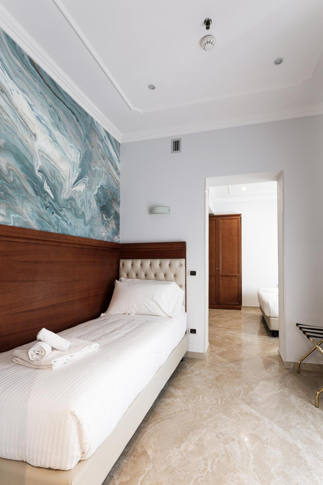 Esposizione Luxury Hotel