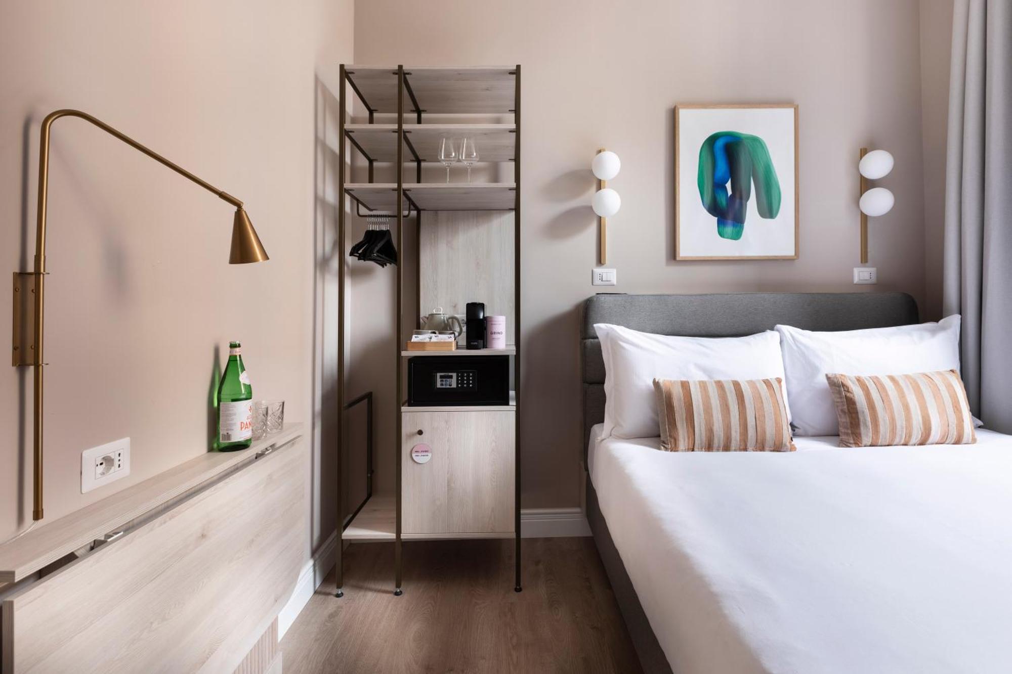 Aparthotel Numa Linea 3*