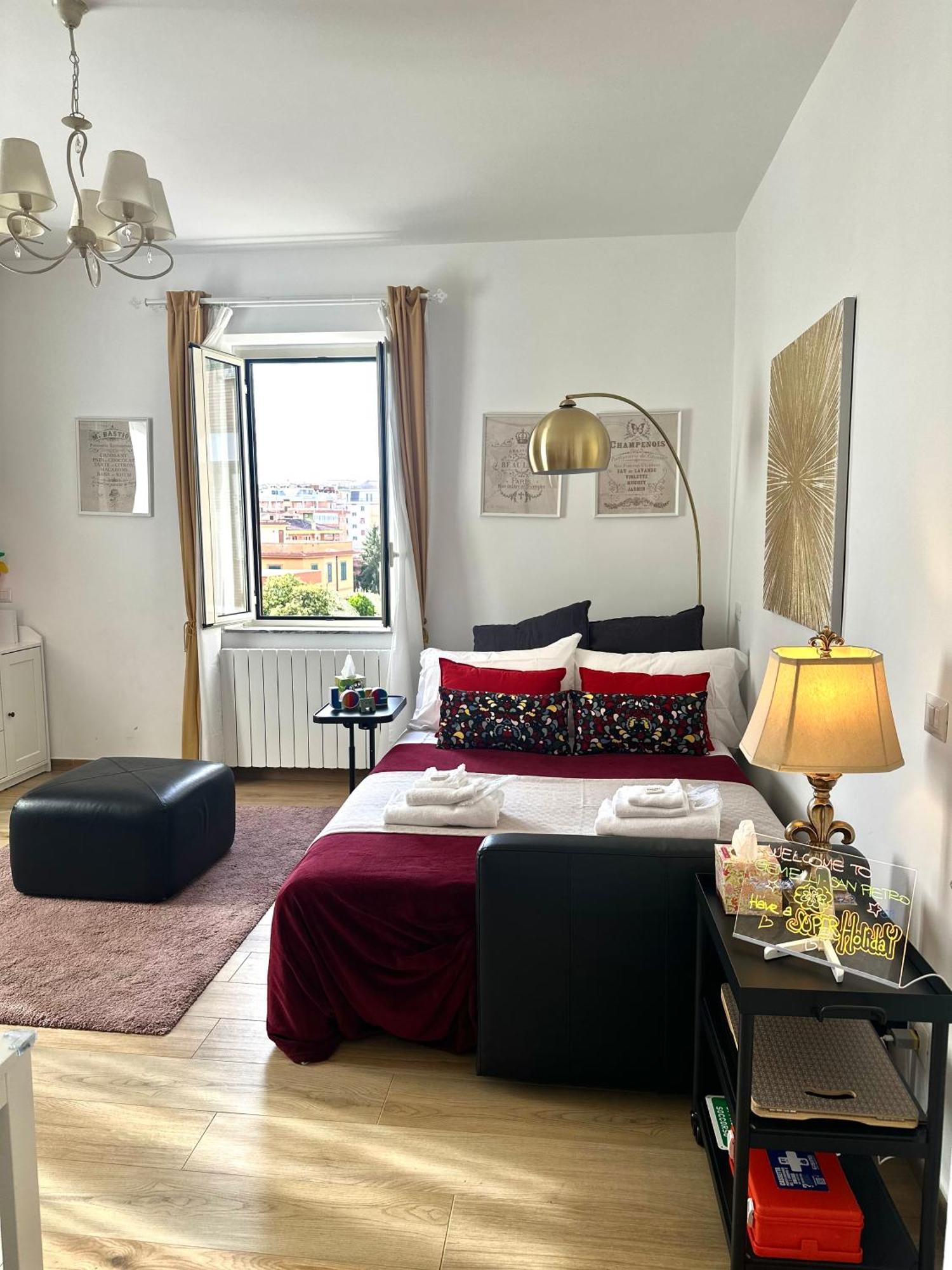 Gemelli-san Pietro-trastevere-casa Con Posto Auto Appartement Rome