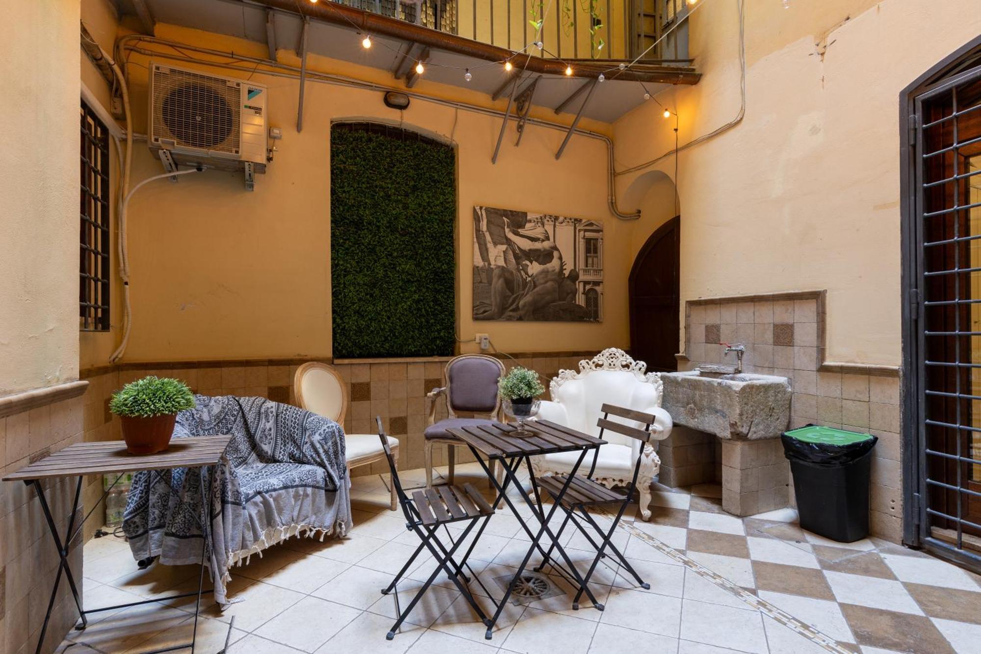 Domus Luxury Couette-café *
