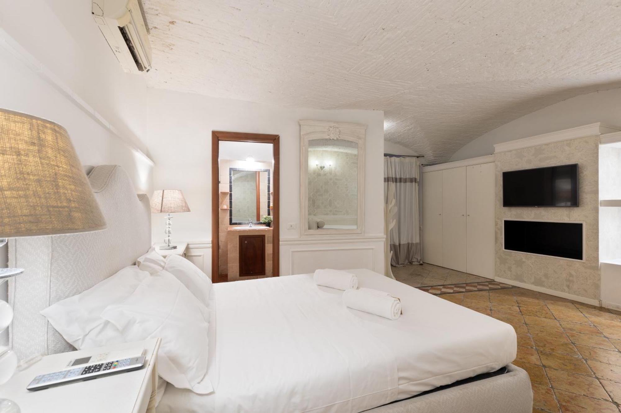 Domus Luxury * Rome