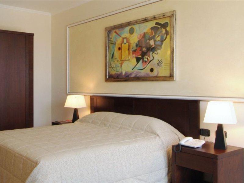 Ih La Mela Hotel 4*