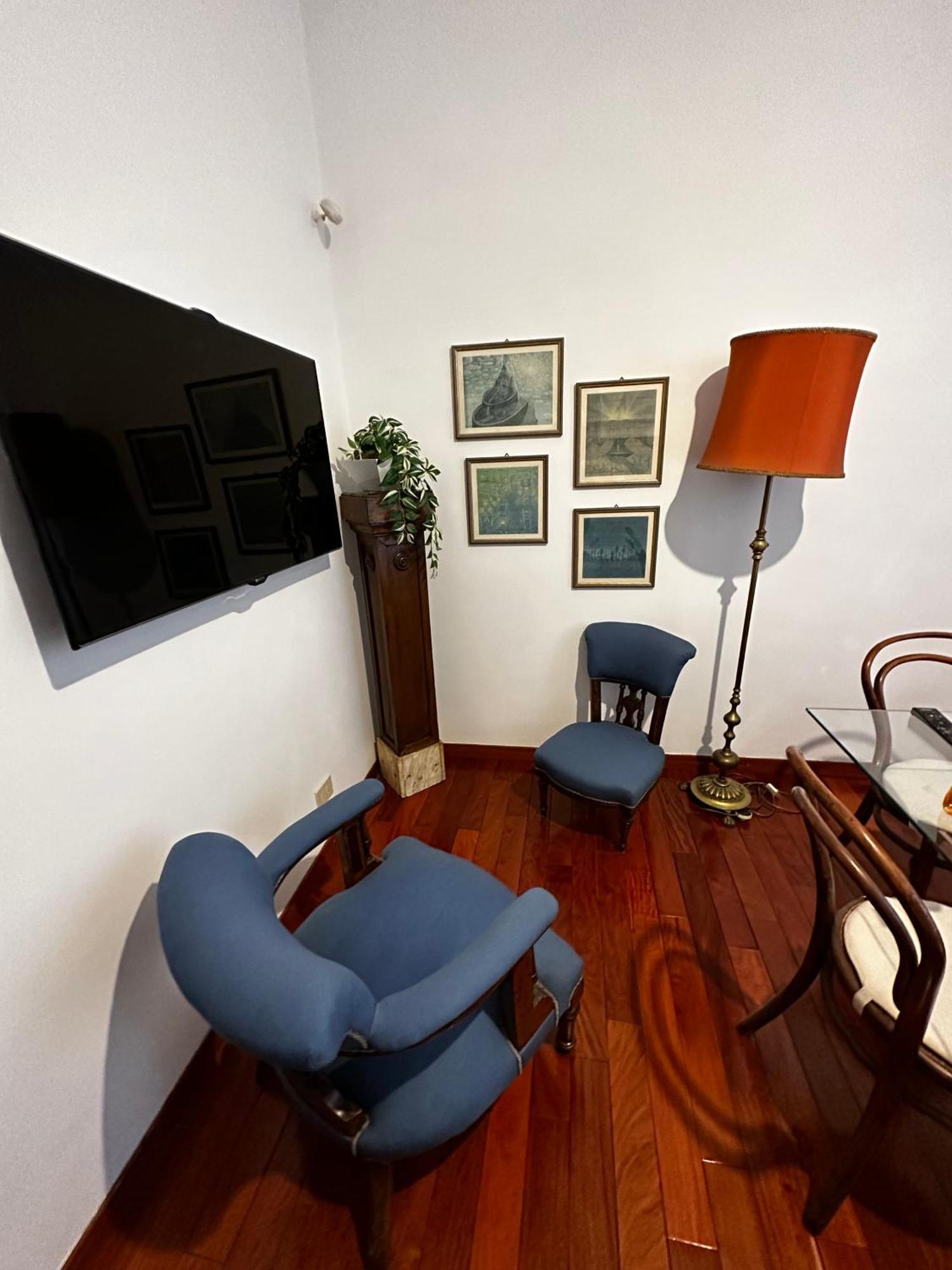 2mg: Con Terrazzo Nel Cuore Di Roma! Appartement *