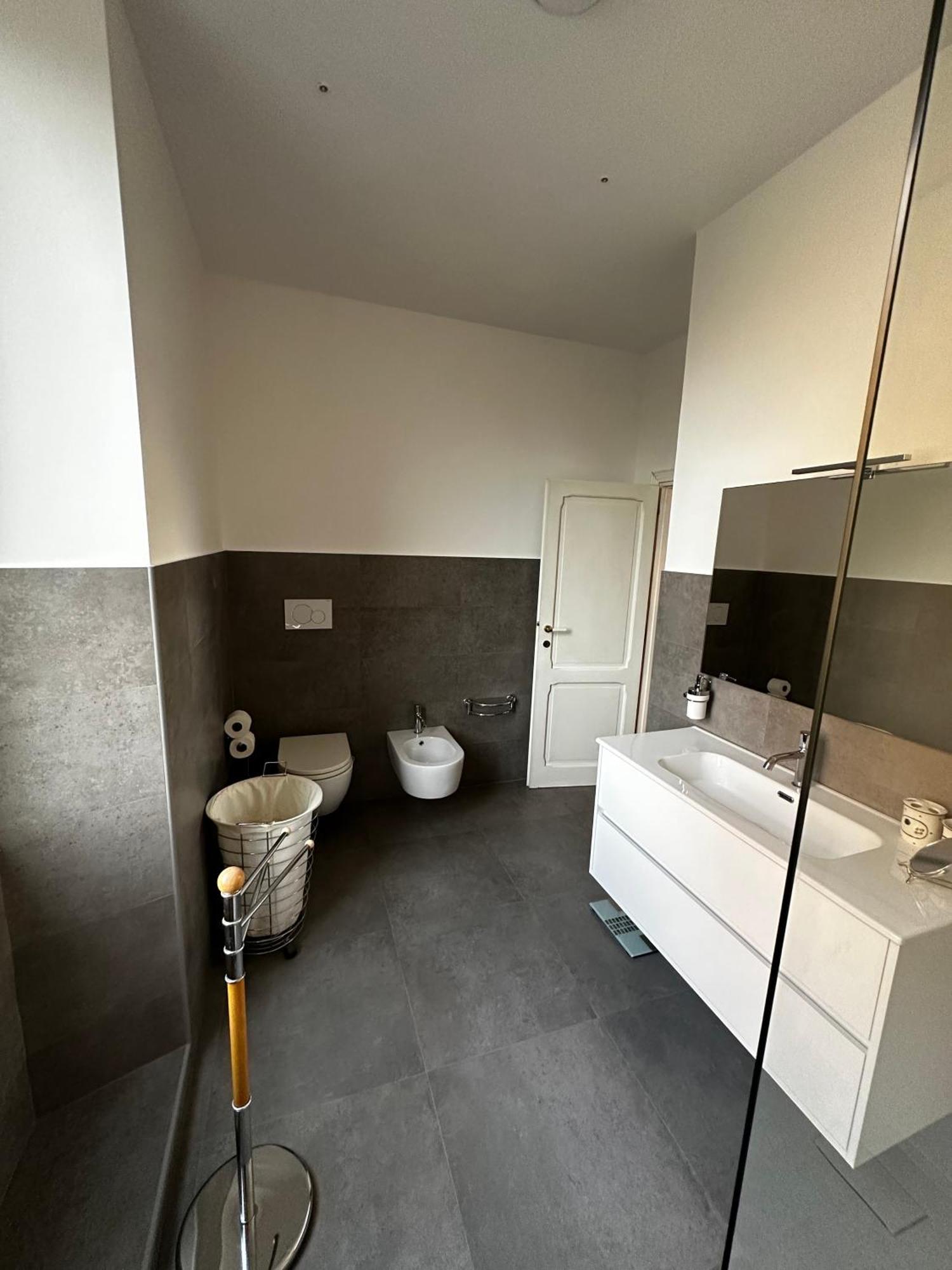 2mg: Con Terrazzo Nel Cuore Di Roma! Appartement *