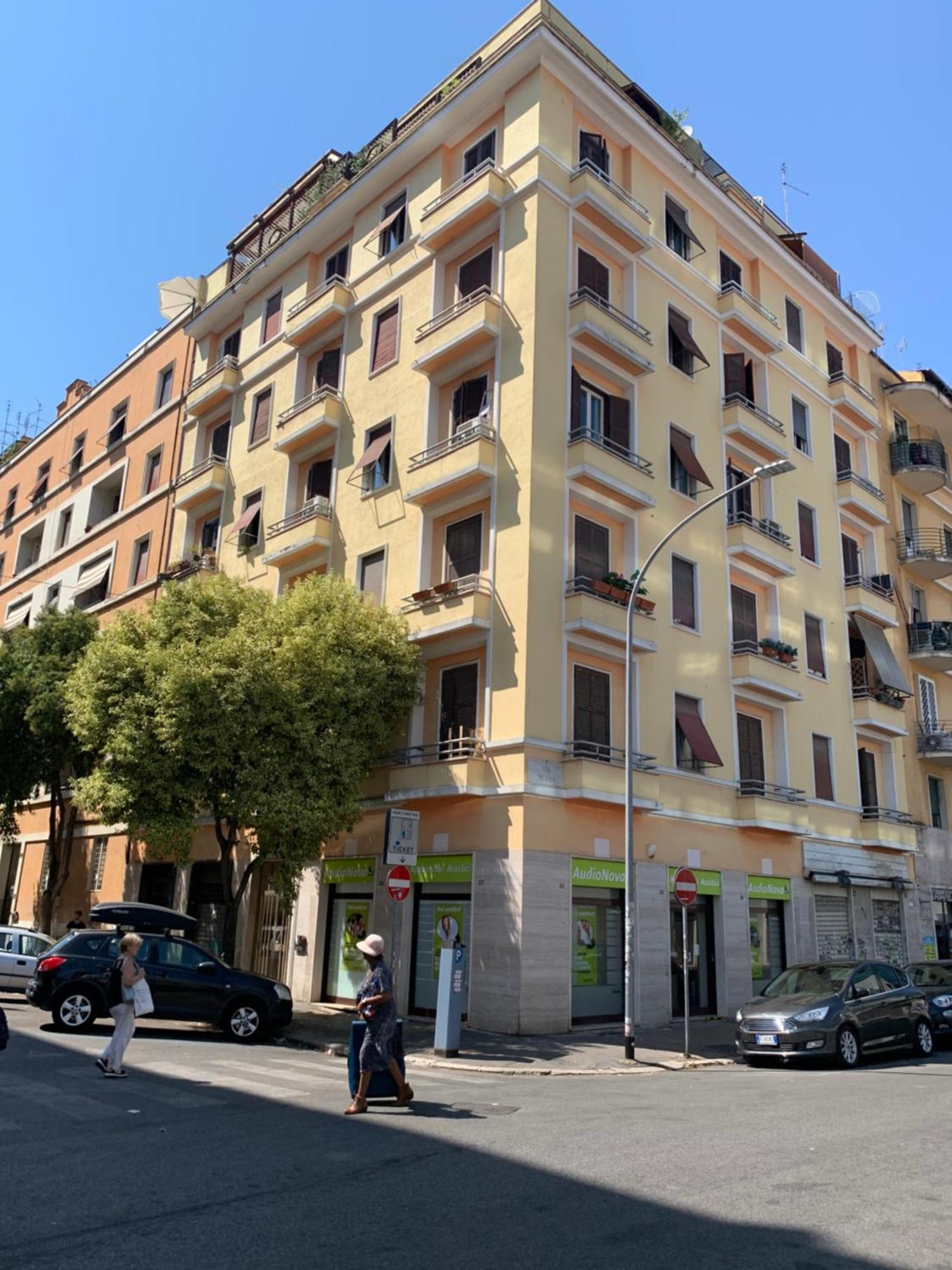 Caracciolo33 Appartement *