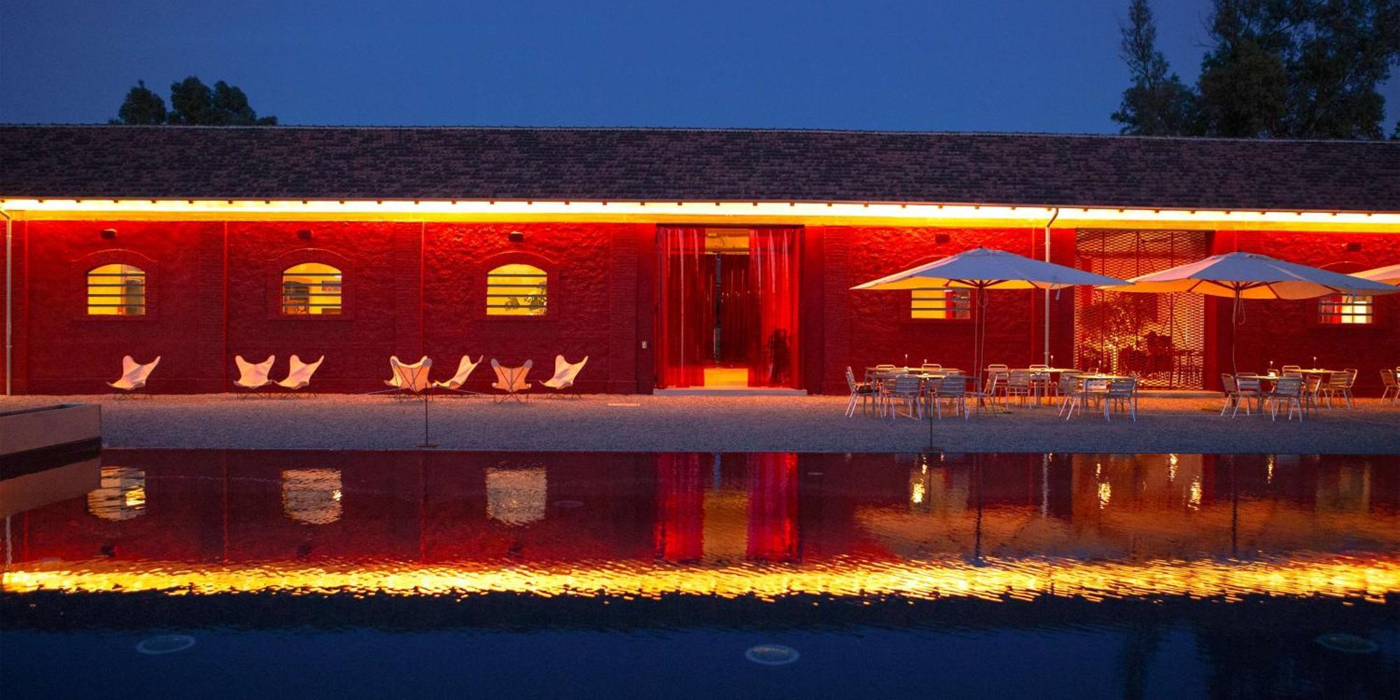 Hampton By Hilton East Hotel 3*