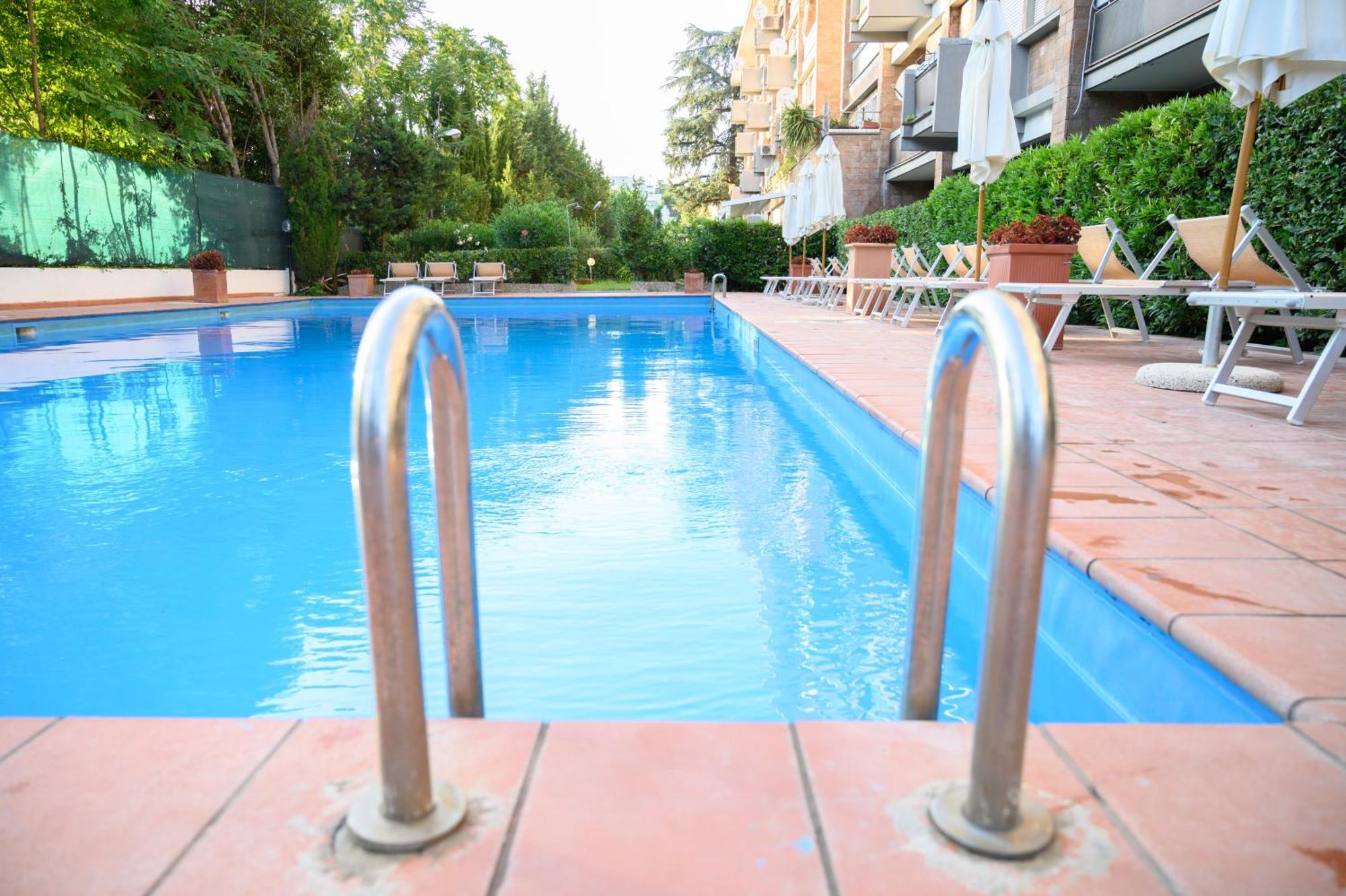 Laura Sweet Con Piscina Roma