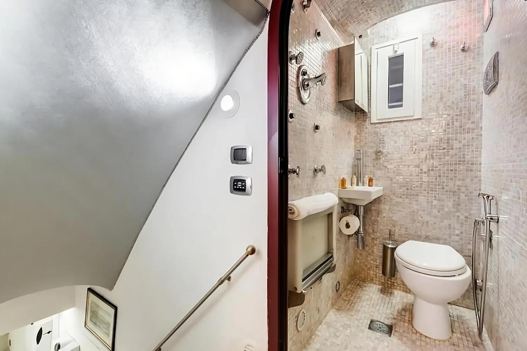 Cheri Navona Apartment *