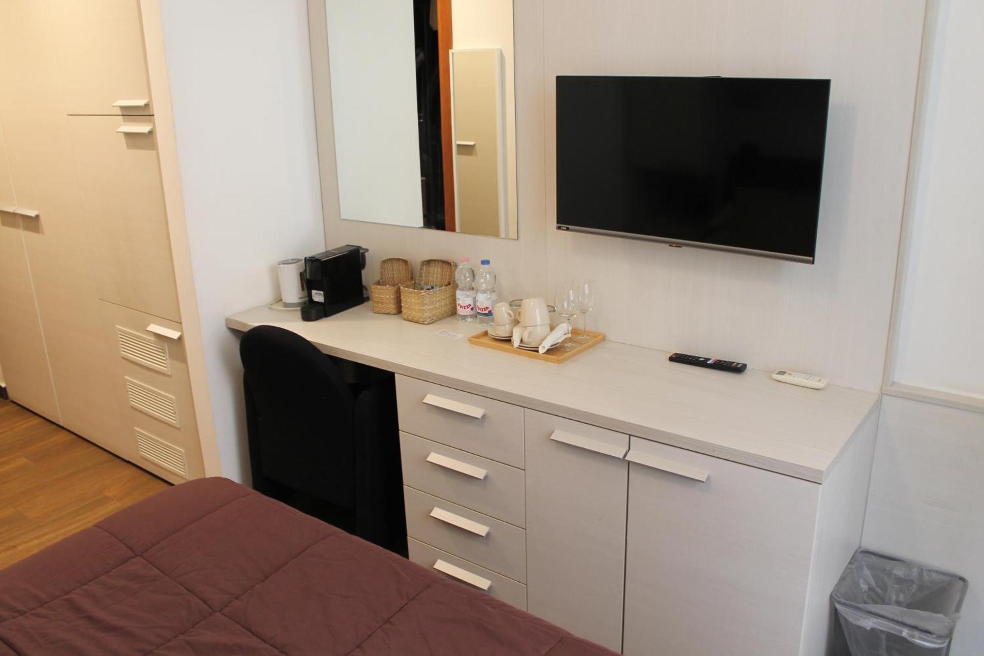 Andenis Tiber House Rome