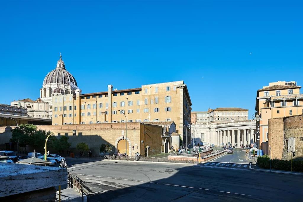 Lux Vatican In Front Of Saint Peter! Apartment *