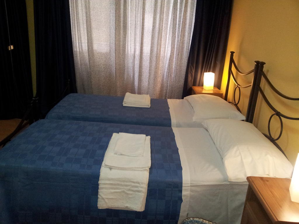 Centro San Pietro Bed & Breakfast Rome