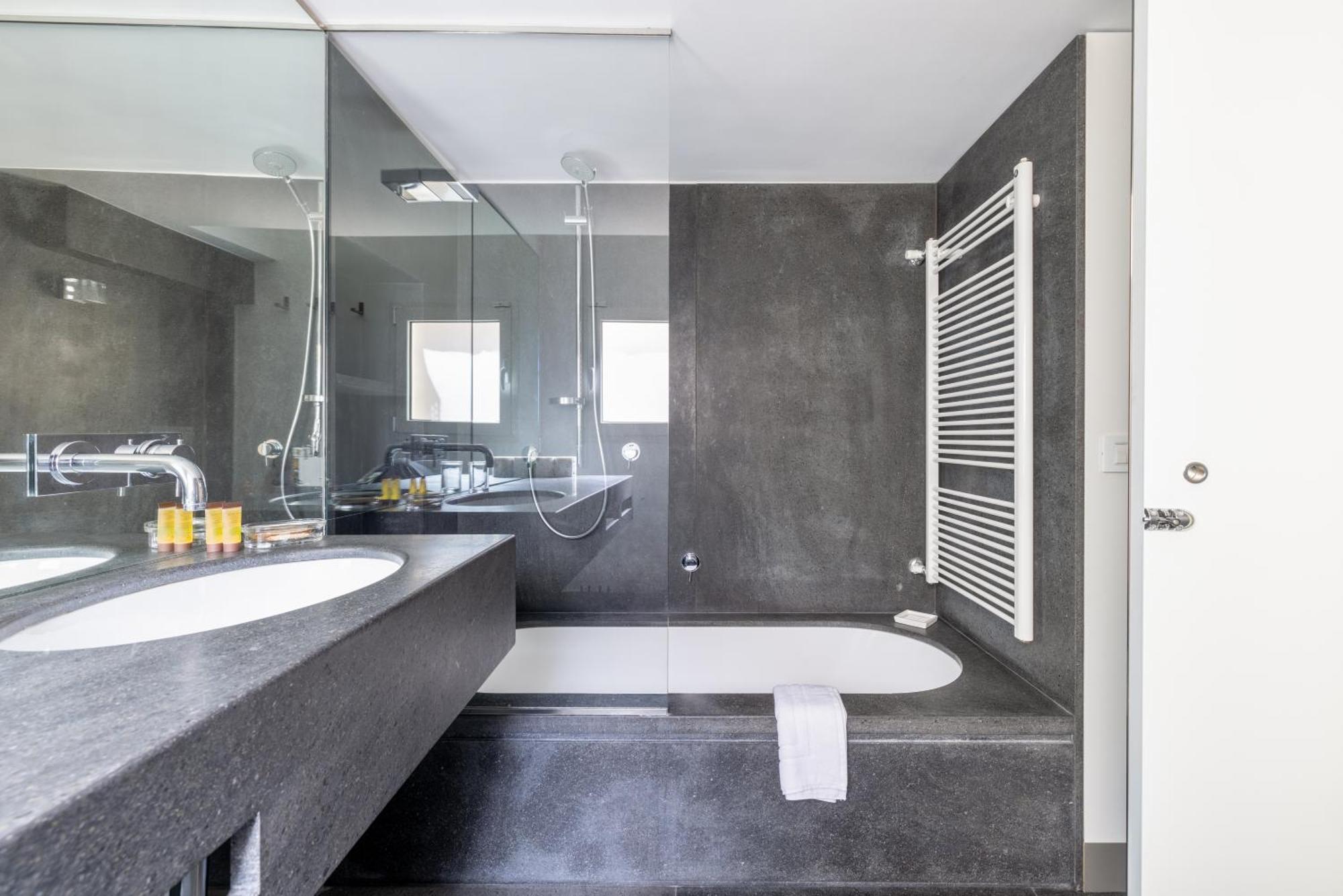 Farnesi Terrace Penthouse Apartment Rome