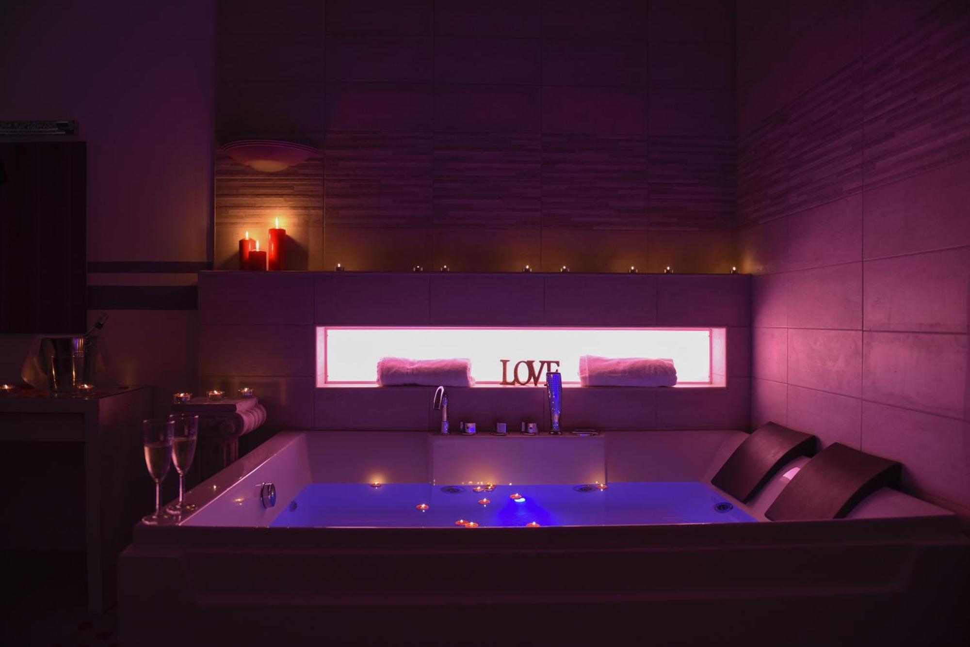 Nido Di Suite, Jacuzzi King Size, Metro C Appartement *