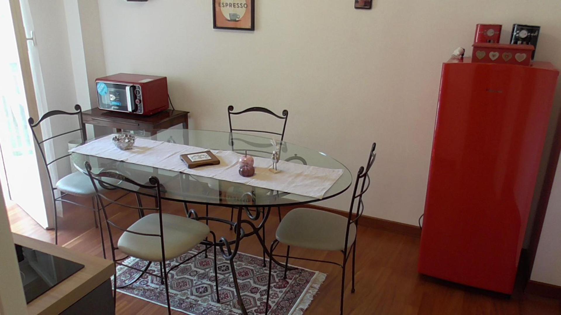 Italian Romance - A Fine In Apartment Rome