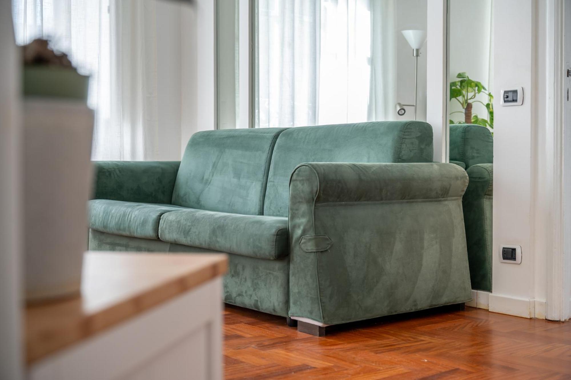 Your Elegant Loft At Termini Station Apartment *