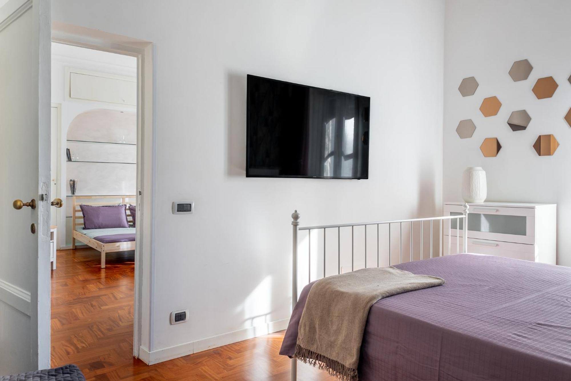 Your Elegant Loft At Termini Station Apartment