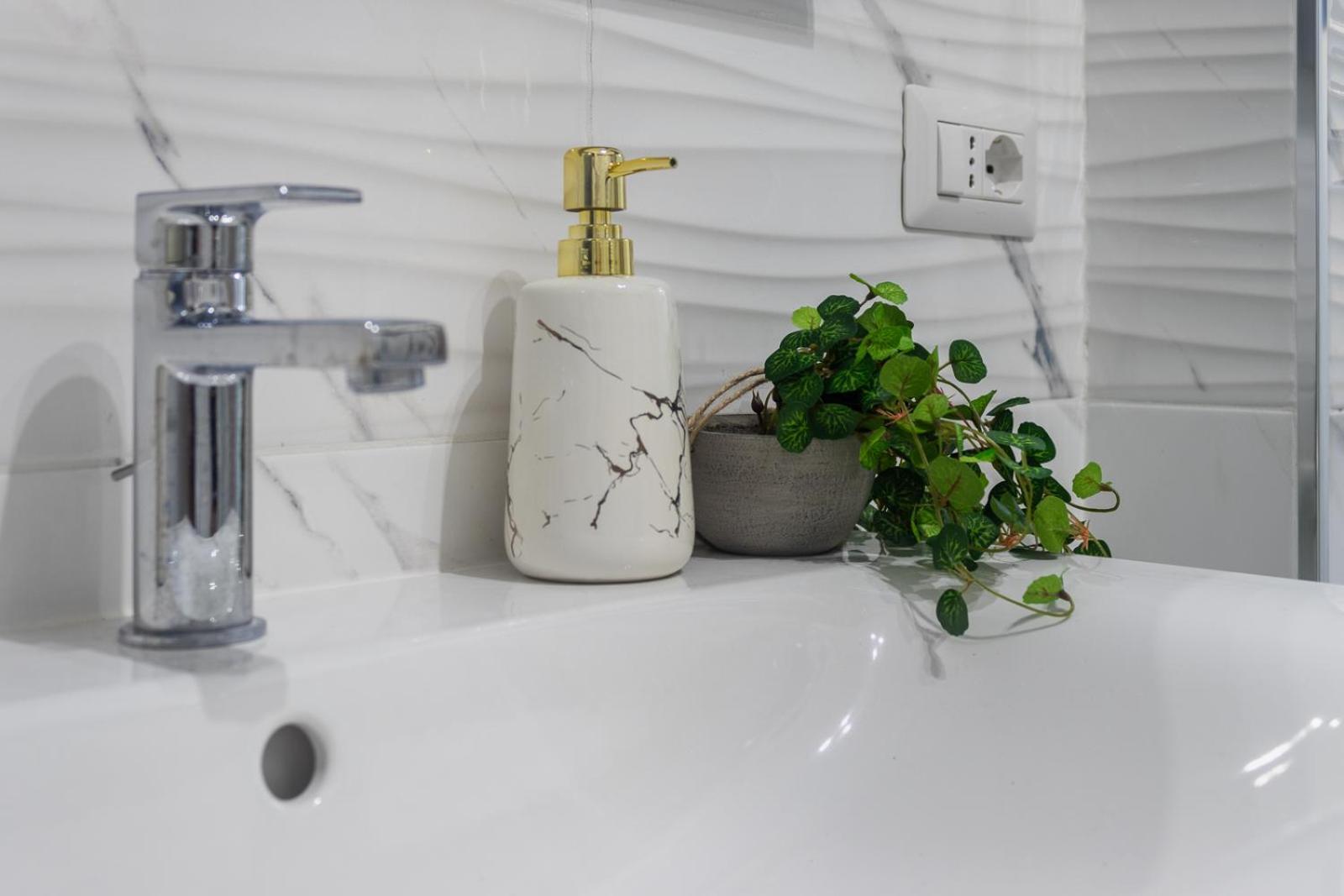 Apartamento Tiburtina* * * * *-loft Roma