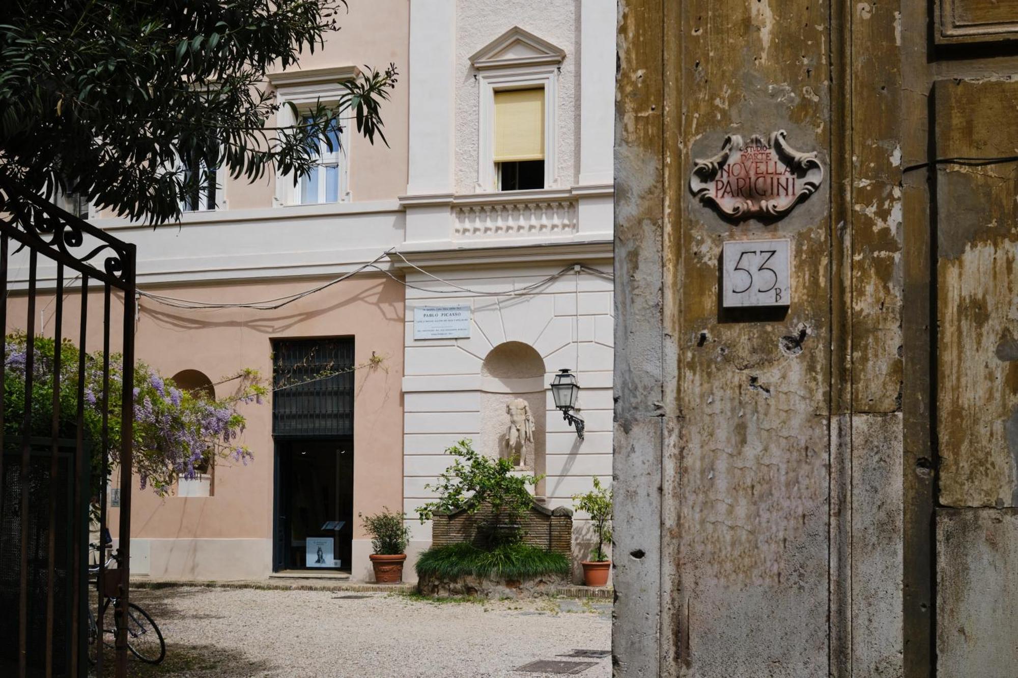 Mb Margutta * Rome