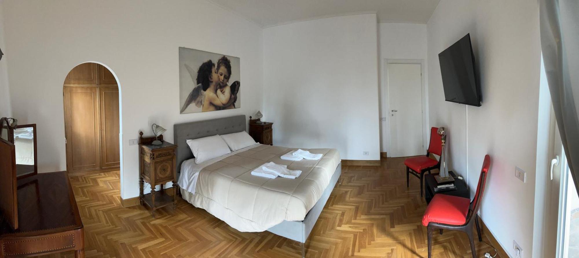 In Naomi Apartment Rome