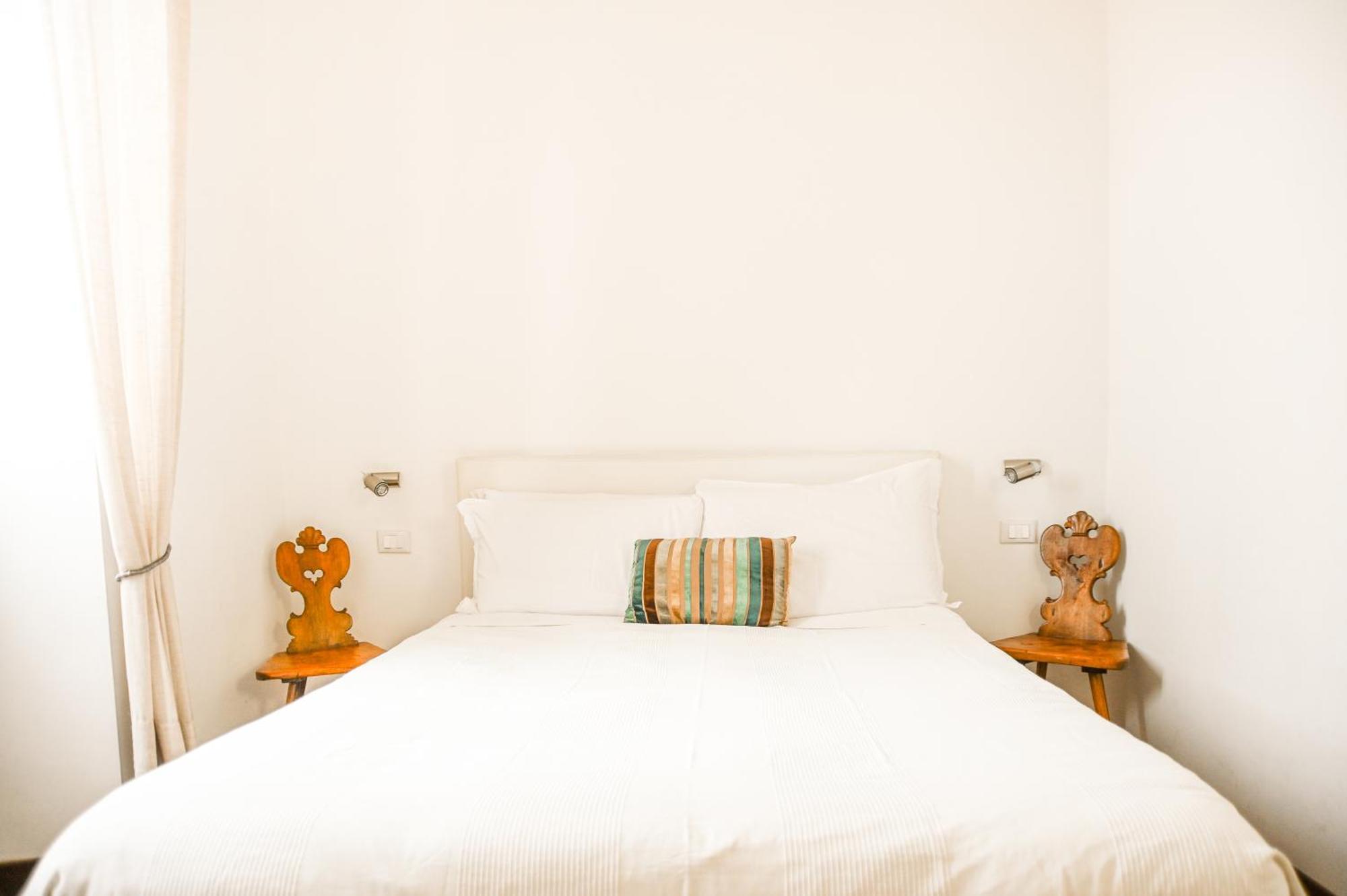 Feliz In Bed & Breakfast