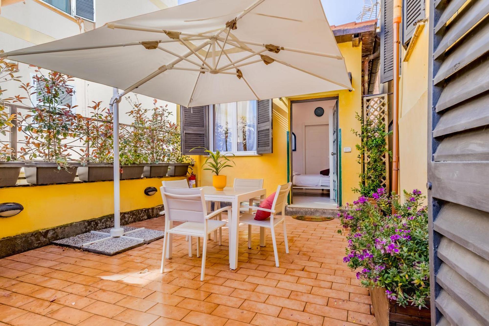 Apartment La Rosa Dei Papi *