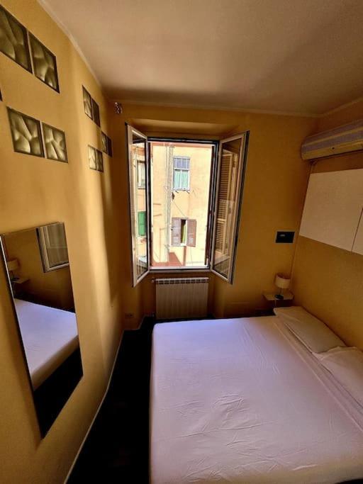 Apartment Colosseo -termini Elegante Loft 5 Stelle Rome