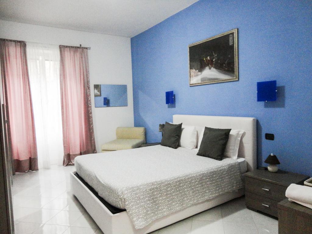 Suites Holiday Rooms Rome