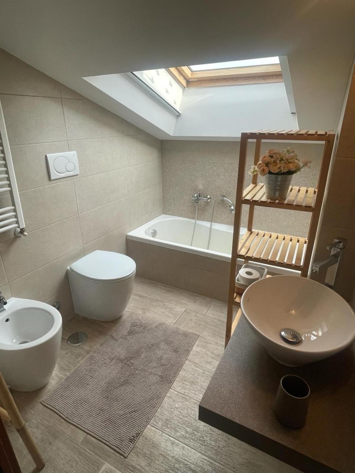Appartement House 93 *