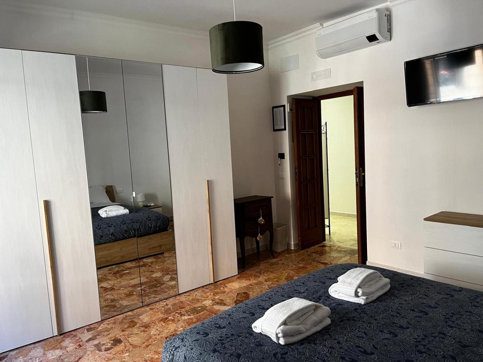 Be Your - Stendardi's House *