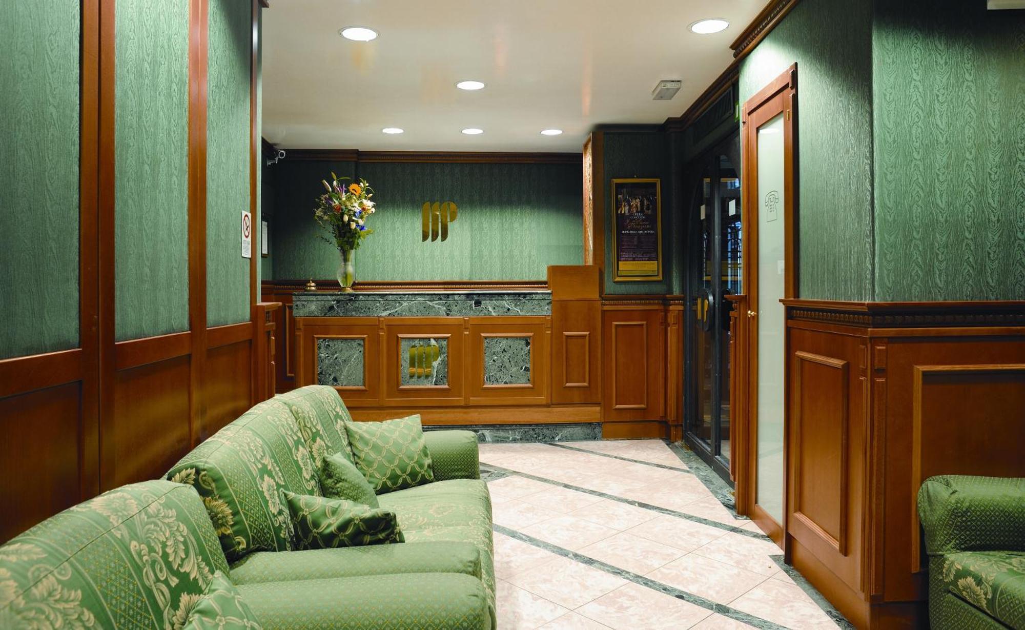 Hotel Patria 3*