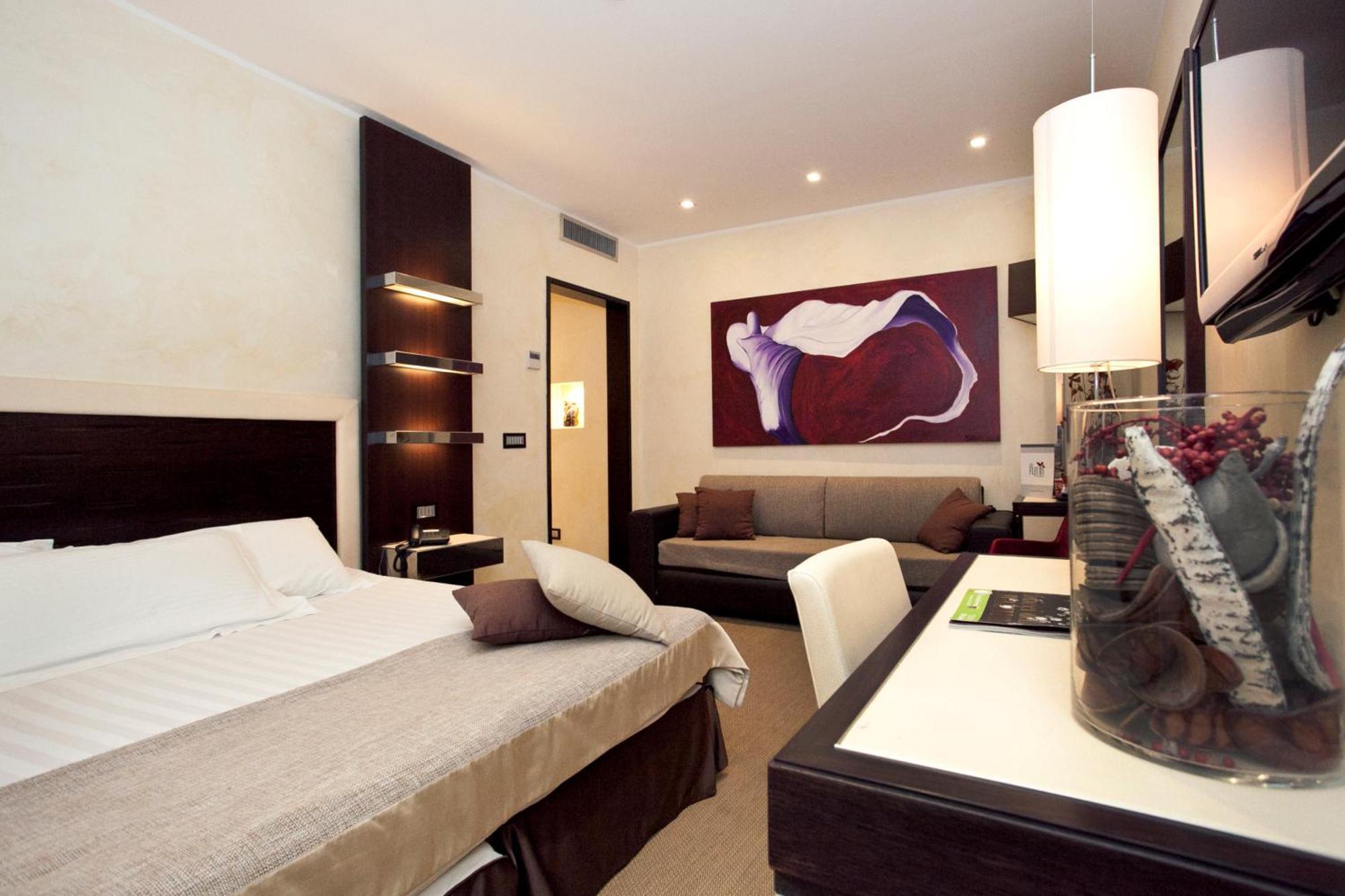 Guest house Les Fleurs Luxury House 3*