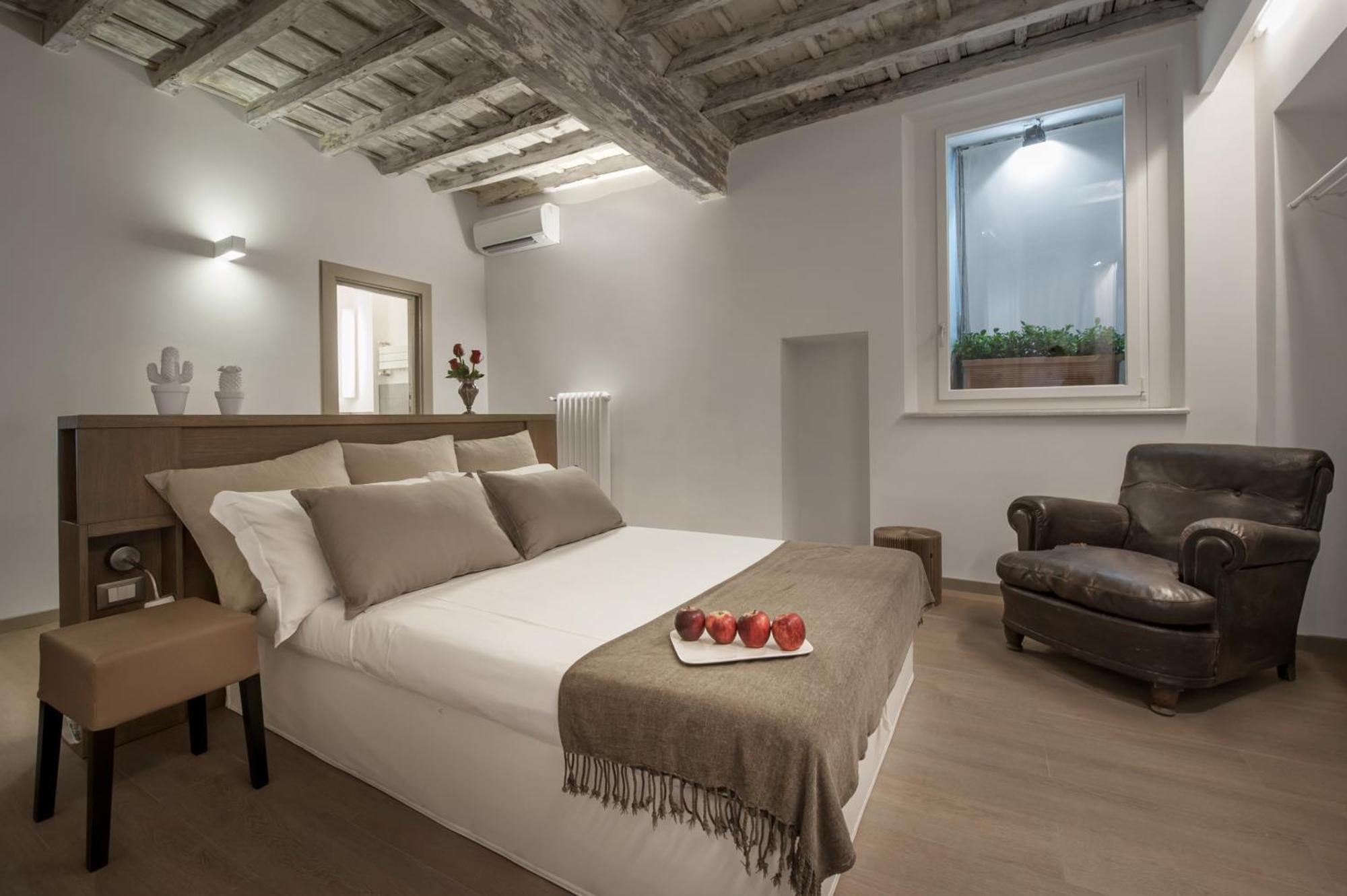 Apartment Raffaello Charmsuite *