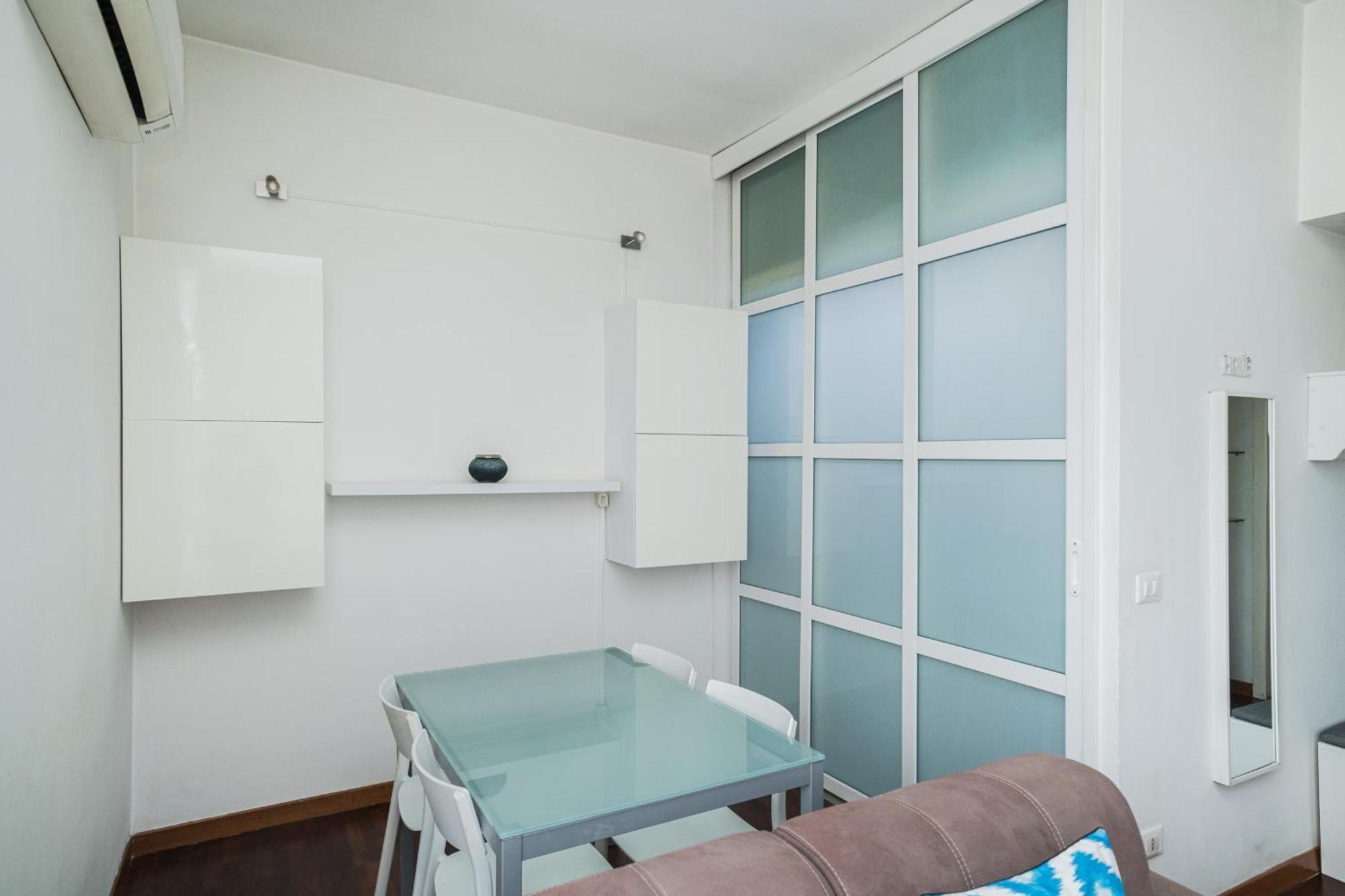Harry's Flat 38 Roma
