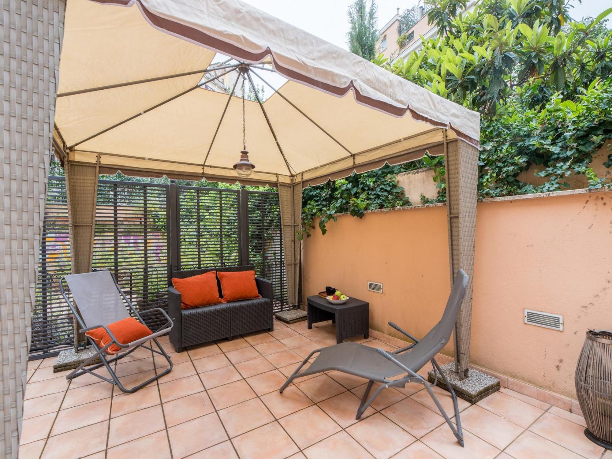 Apartment The Rent - Charming Flat Near Colosseo Rome
