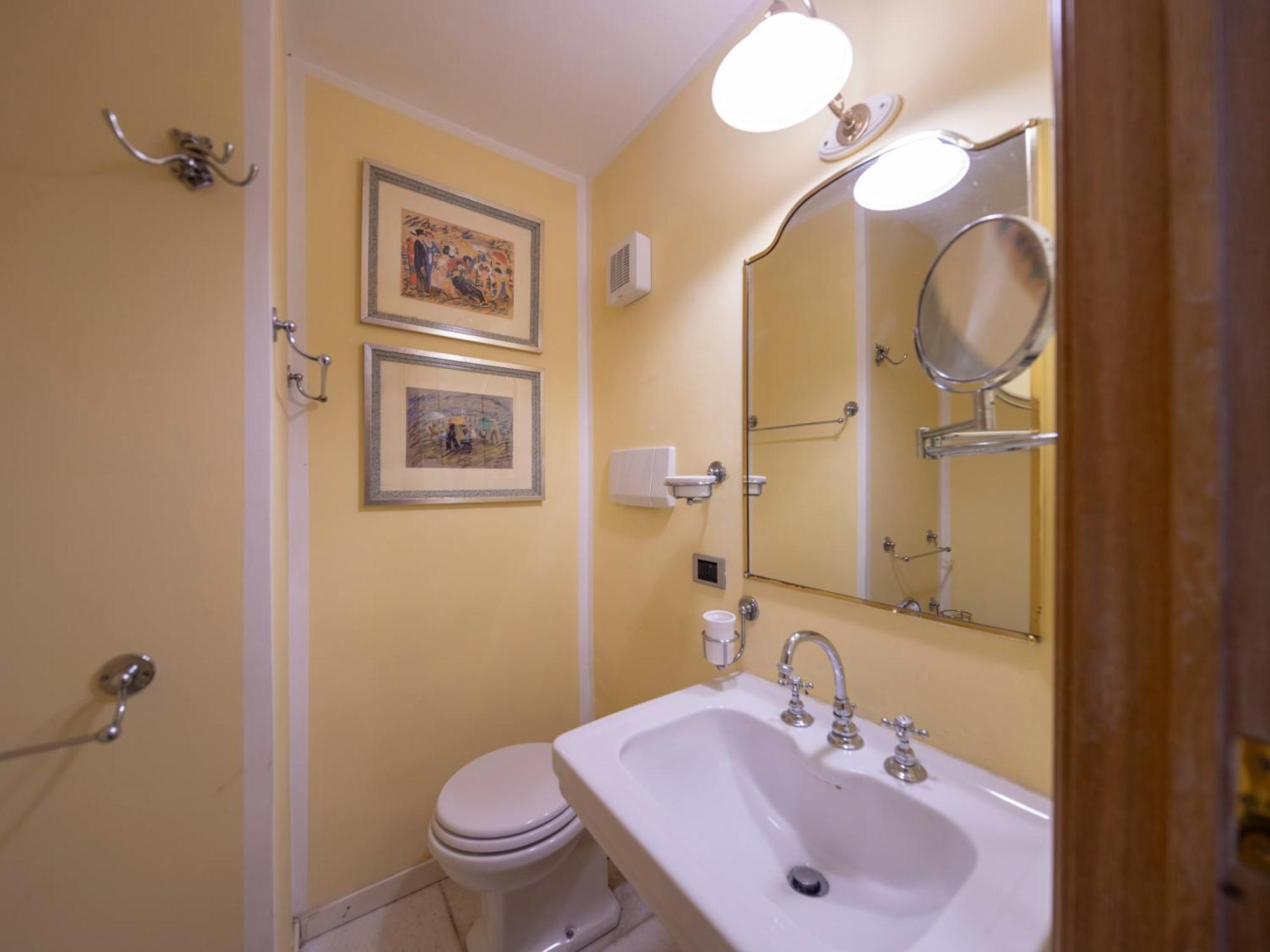 Elizabeth's Place, Spanish Steps Appartement