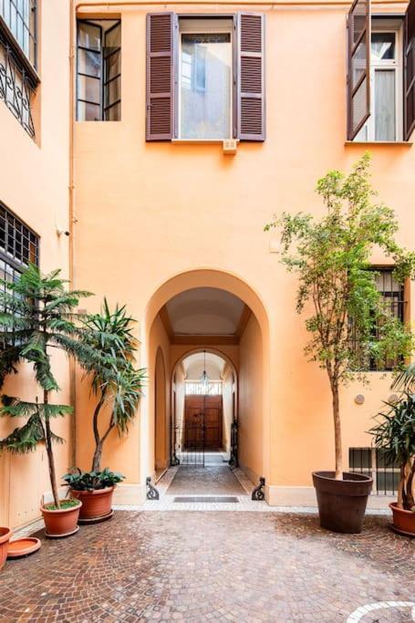 Apartment Domus Paolina Arenula *