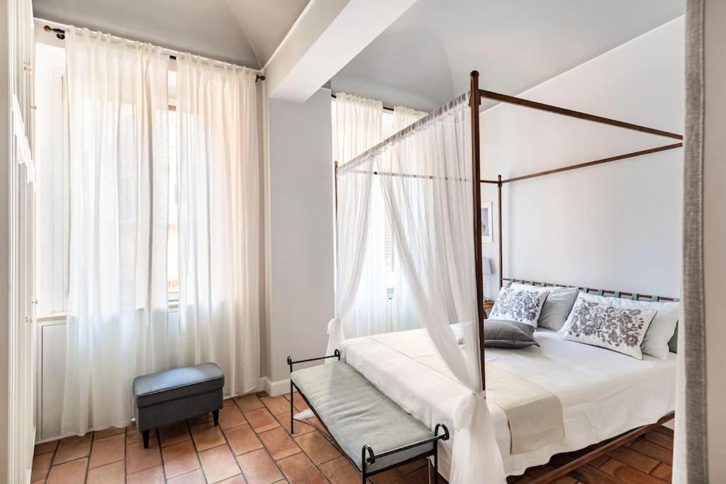Apartment Domus Paolina Arenula *