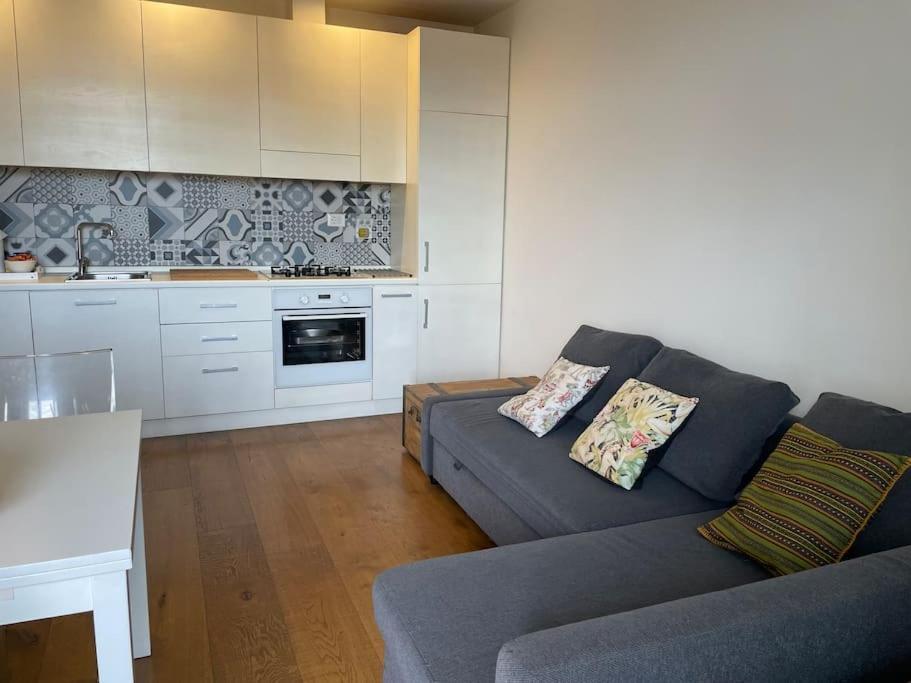 Delizioso - Vicino Metro A Apartamento Roma
