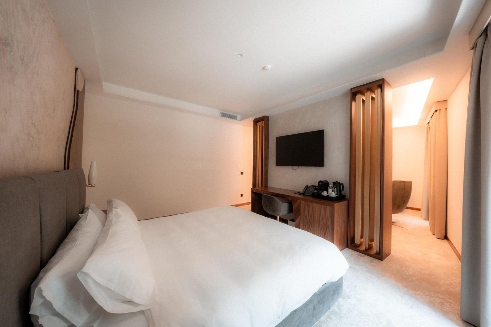 Via Veneto Hotel 5*