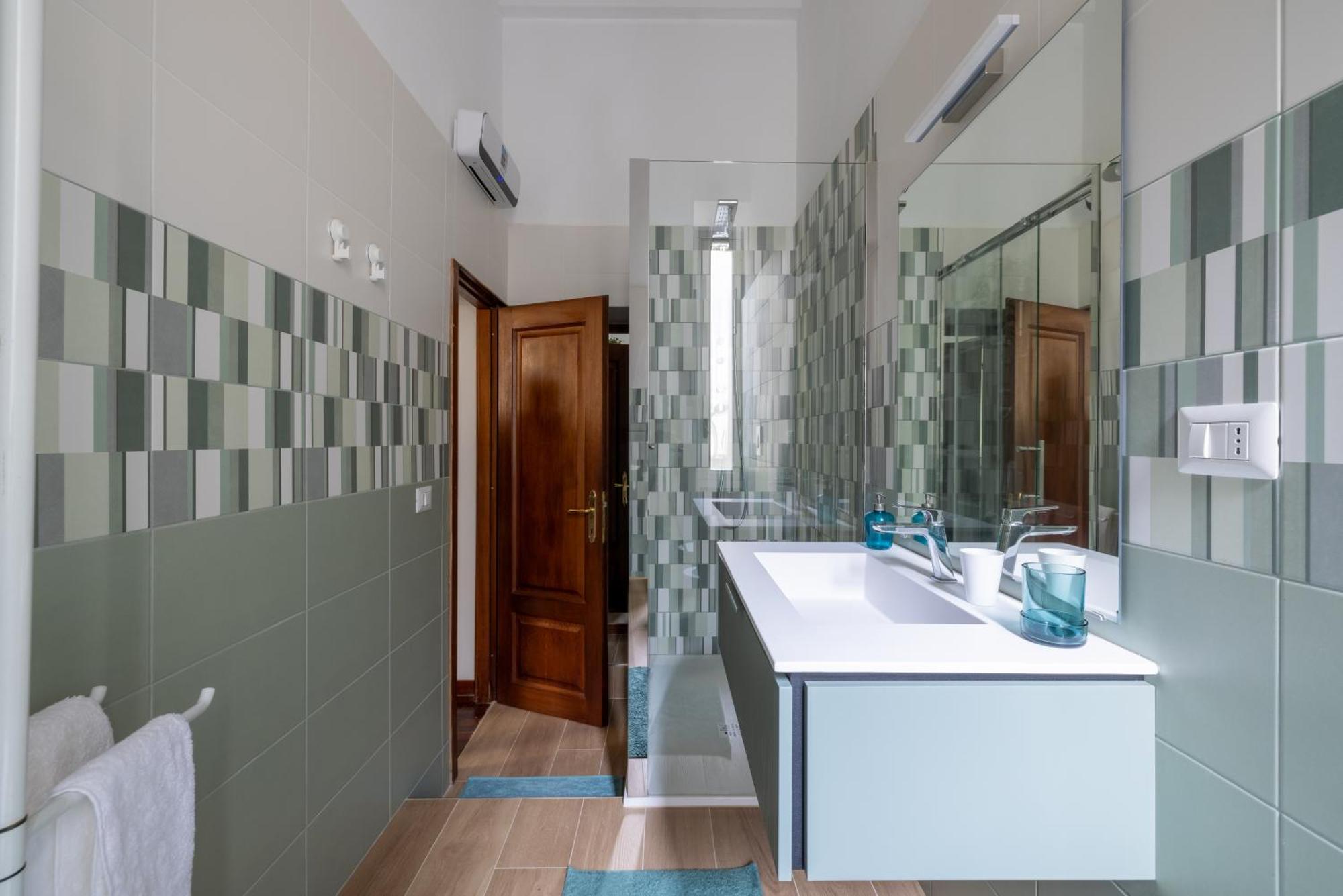 Luxury In The Heart Of - Near Metro A And B *