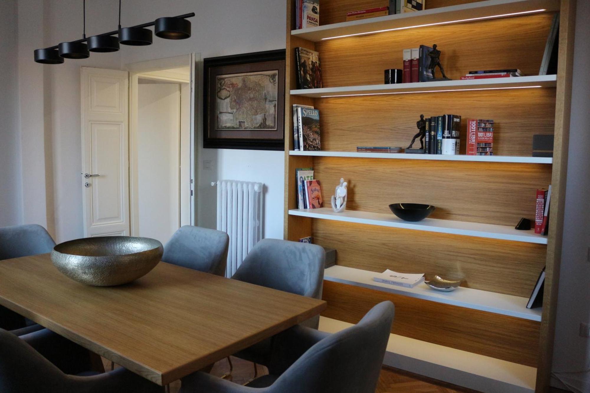 Trevi Fountain Luxury Flat