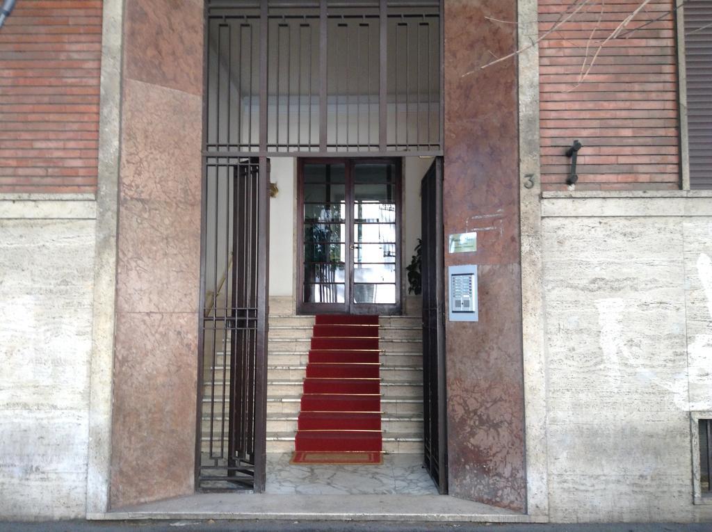 Caesar Place Couette-café