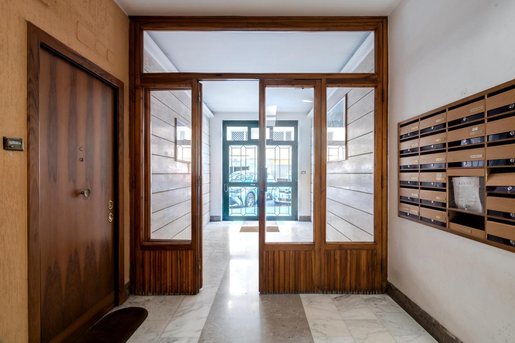 Appartement 4bnb - Reale House