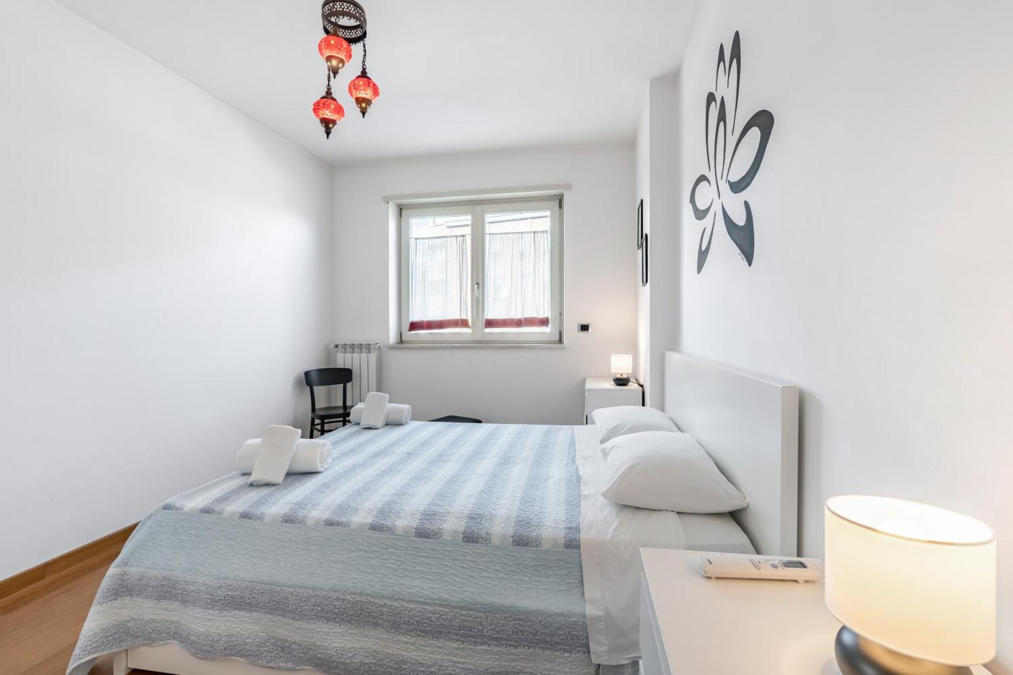 Portuense 107 - Bright Flat *