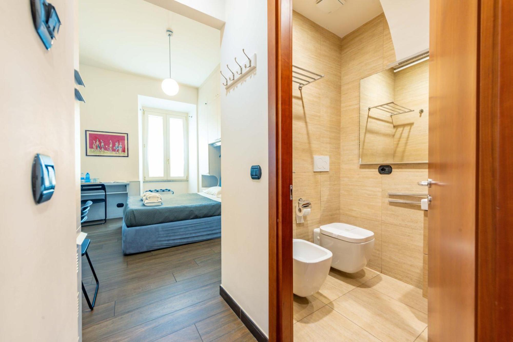 Andenis Tiber House Rome