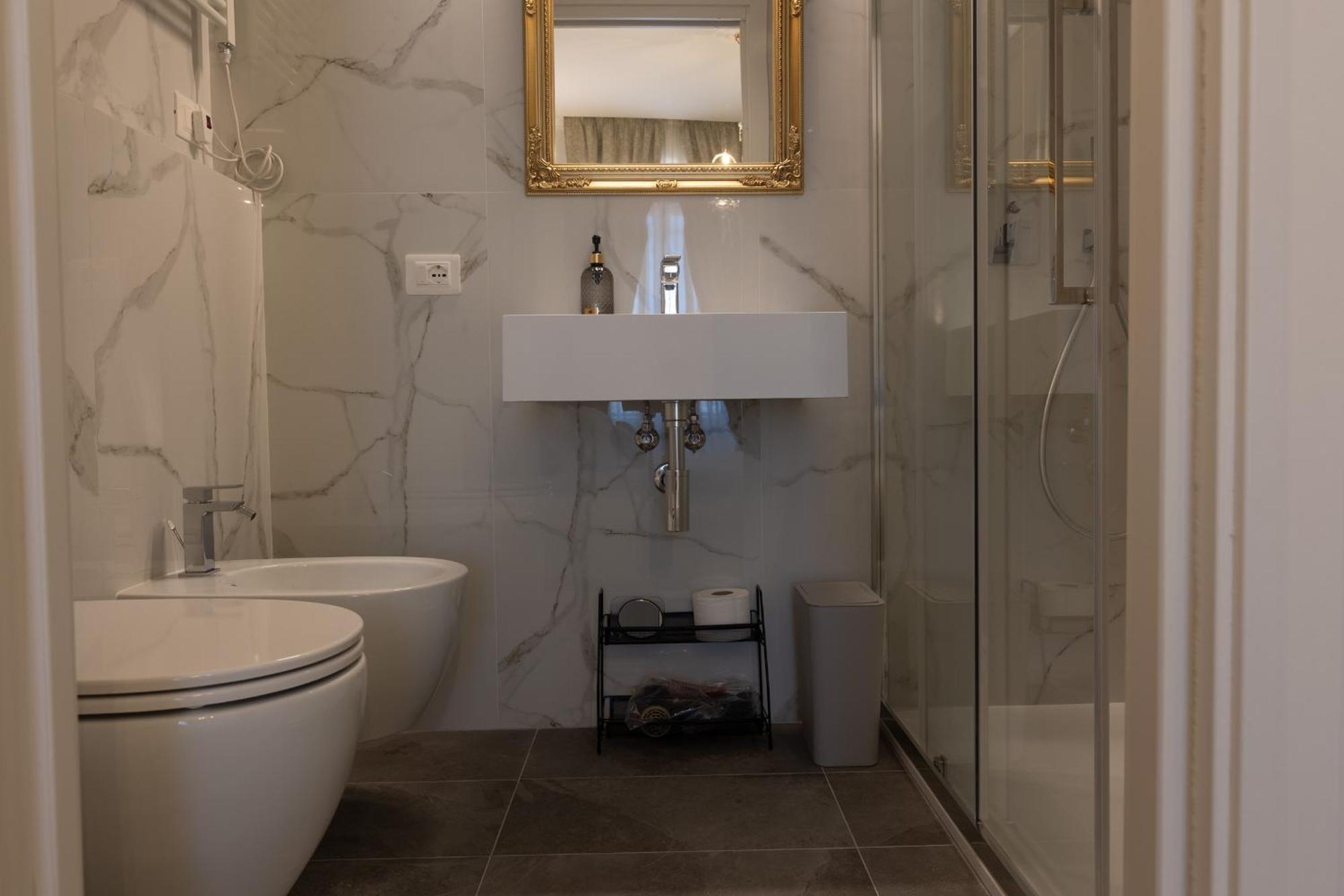 De Vince - Luxury - Termini Guest house